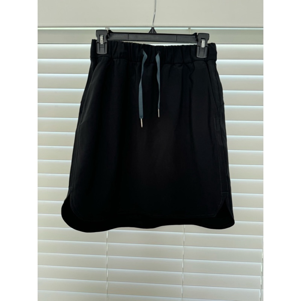 Lululemon On The Fly Skirt Black
